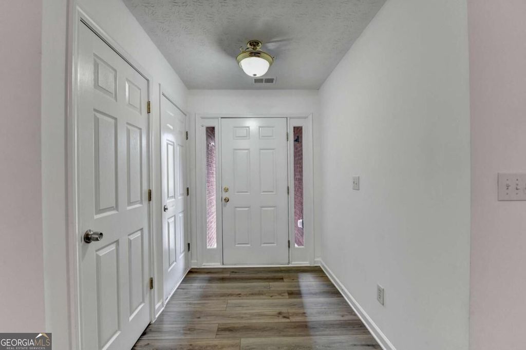 5133 Haverford Run Drive, Lilburn, GA 30047 — photo 3