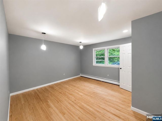 28 Carr Street 2, Pompton Lakes, NJ 07442