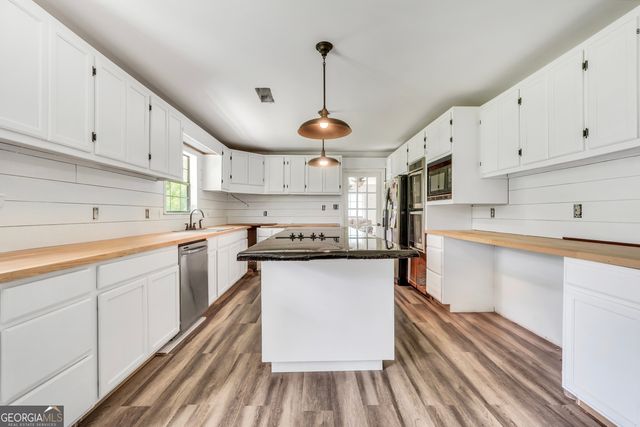 331A County Line Road, Jenkinsburg, GA 30234