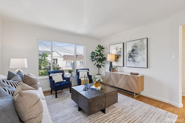 825 Olmstead Street, San Francisco, CA 94134