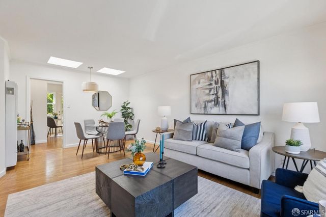 825 Olmstead Street, San Francisco, CA 94134