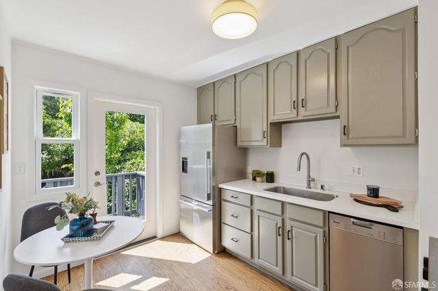 825 Olmstead Street, San Francisco, CA 94134