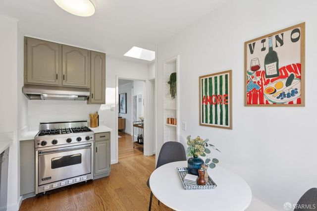 825 Olmstead Street, San Francisco, CA 94134