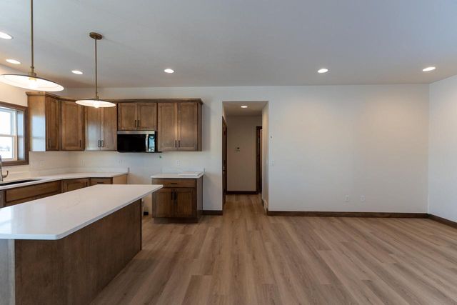 1241 W THORN CREEK DRIVE, Hilbert, WI 54129