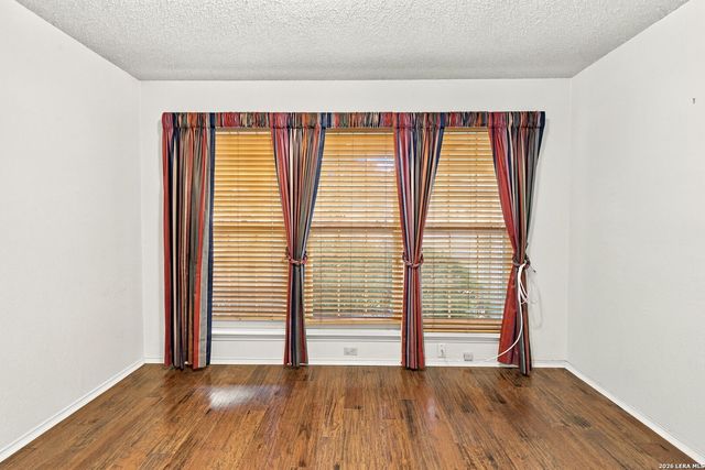 15202 WAYSIDE OAKS ST, San Antonio, TX 78232