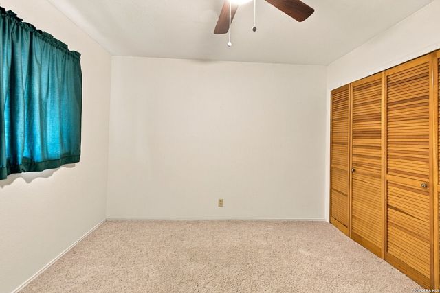 15202 WAYSIDE OAKS ST, San Antonio, TX 78232