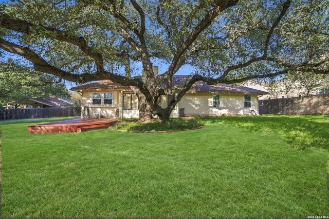 15202 WAYSIDE OAKS ST, San Antonio, TX 78232