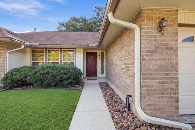 15202 WAYSIDE OAKS ST, San Antonio, TX 78232