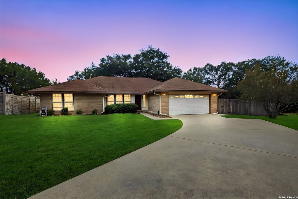 15202 WAYSIDE OAKS ST, San Antonio, TX 78232