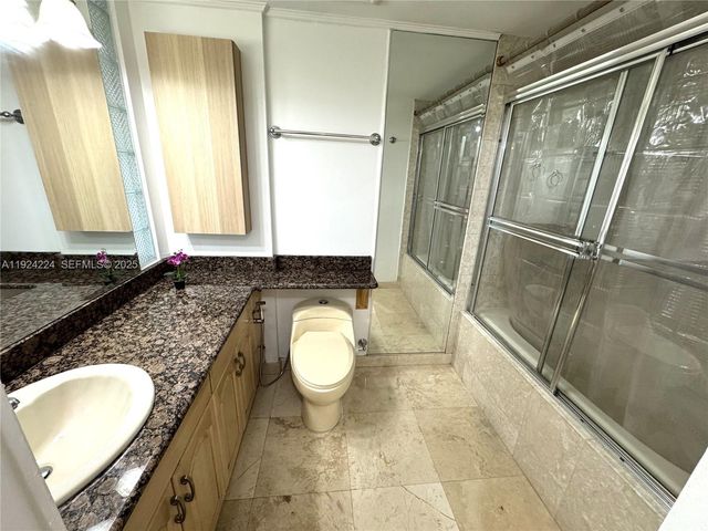 1824 Brickell Ave 4C, Miami, FL 33129