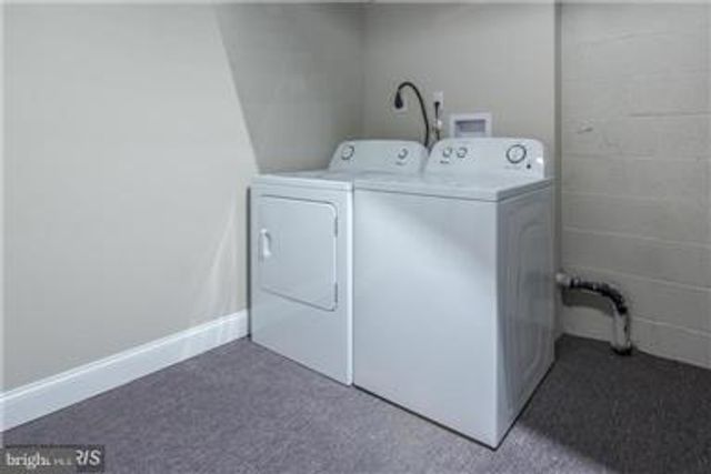 32 GOLDEN HILL CT, Baltimore, MD 21228