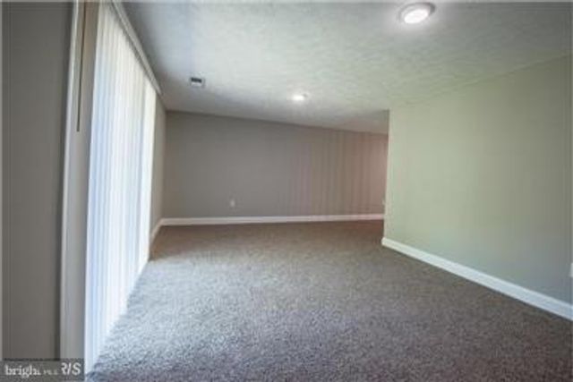 32 GOLDEN HILL CT, Baltimore, MD 21228