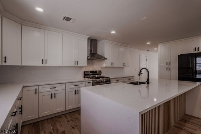 317 Willow Ave, Scotch Plains Twp., NJ 07076