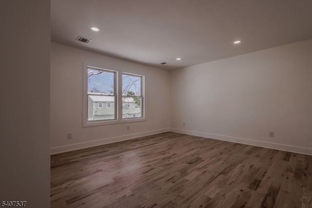 317 Willow Ave, Scotch Plains Twp., NJ 07076