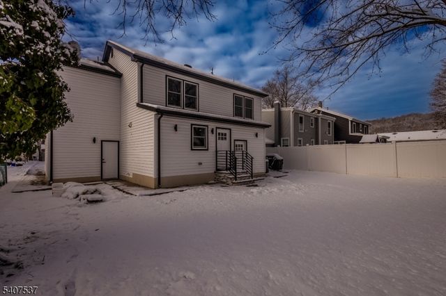 317 Willow Ave, Scotch Plains Twp., NJ 07076