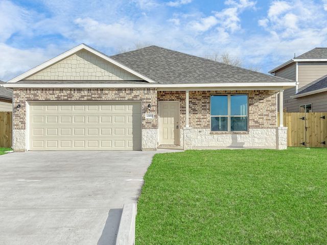 13055 Clearview Drive, Willis, TX 77318