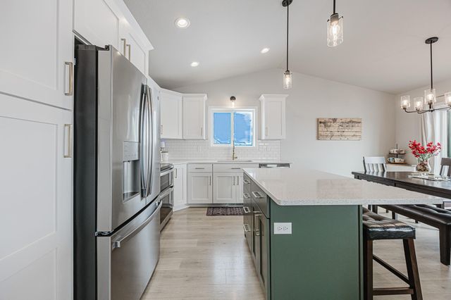 7316 30th Street S, Fargo, ND 58104