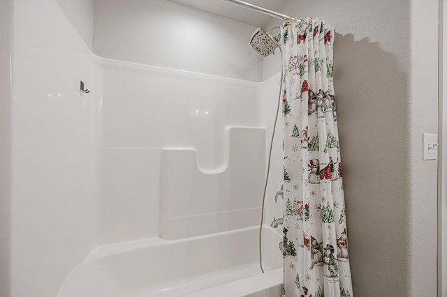 7316 30th Street S, Fargo, ND 58104