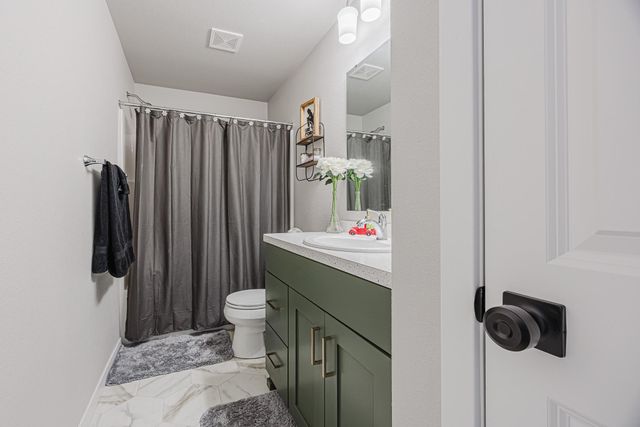 7316 30th Street S, Fargo, ND 58104