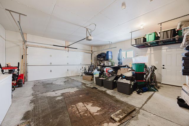 7316 30th Street S, Fargo, ND 58104