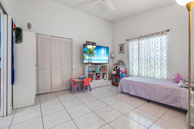 8521 Leeway Lane, Boynton Beach, FL 33436