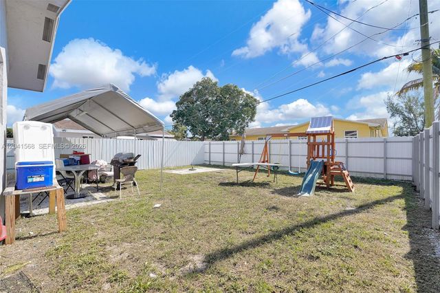 3280 NW 213th Terrace, Miami Gardens, FL 33056
