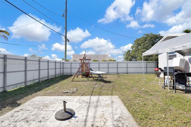 3280 NW 213th Terrace, Miami Gardens, FL 33056