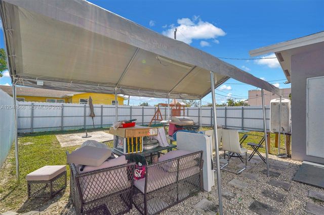 3280 NW 213th Terrace, Miami Gardens, FL 33056