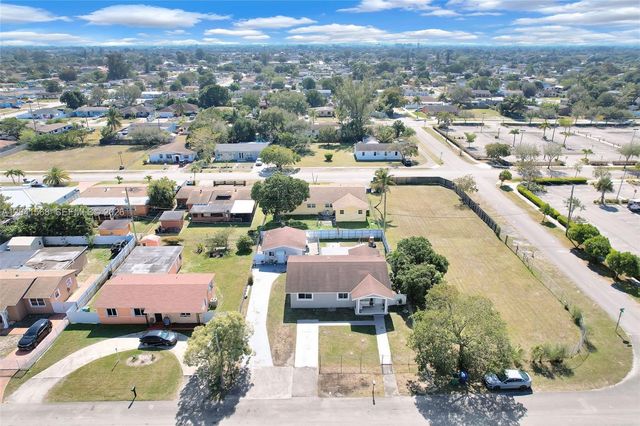 3280 NW 213th Terrace, Miami Gardens, FL 33056