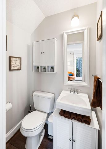 16 Logan Street A, Charleston, SC 29401