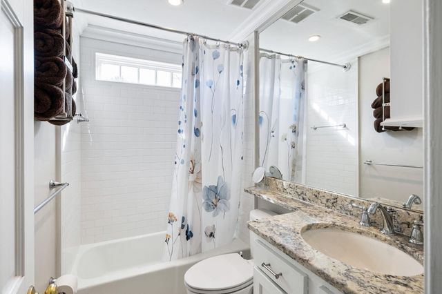 16 Logan Street A, Charleston, SC 29401