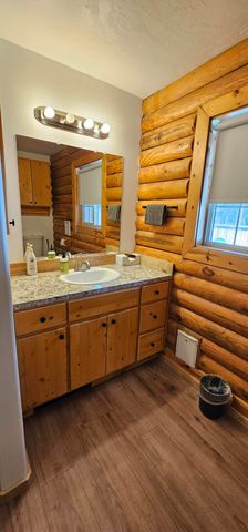 51862 Pine Loop Drive, La Pine, OR 97739