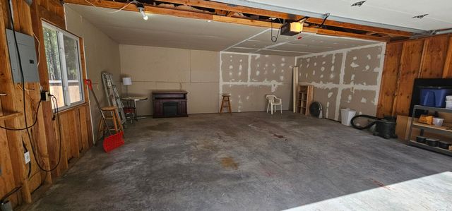 51862 Pine Loop Drive, La Pine, OR 97739