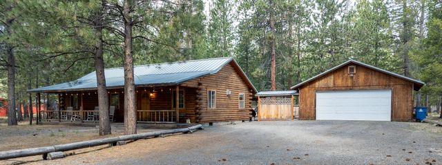 51862 Pine Loop Drive, La Pine, OR 97739