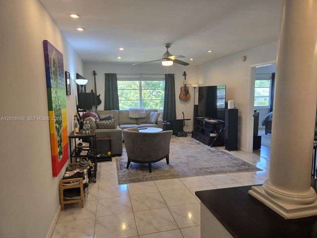 1950 N Andrews Ave 208D, Wilton Manors, FL 33311