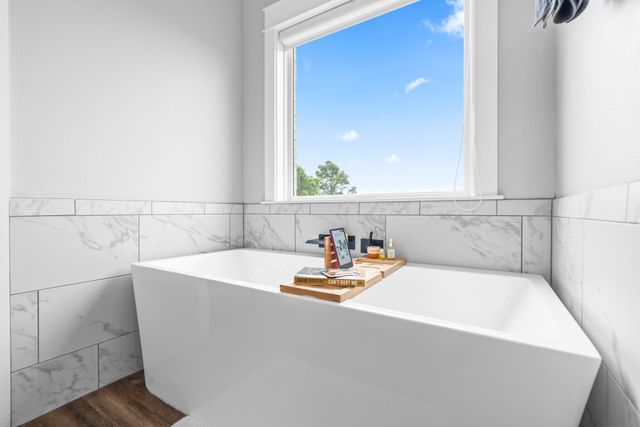 124 High Point Drive, Hillsboro, TX 76645