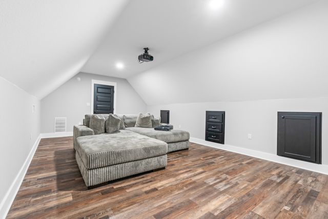 124 High Point Drive, Hillsboro, TX 76645