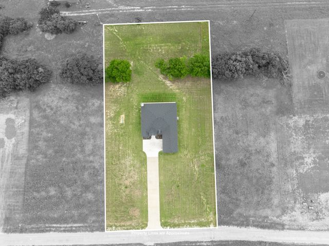 124 High Point Drive, Hillsboro, TX 76645