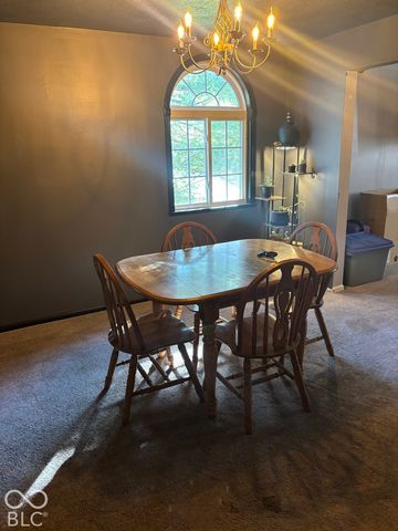 6618 Stearns Hill Court, Indianapolis, IN 46237