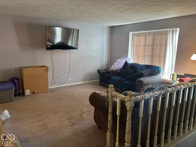 6618 Stearns Hill Court, Indianapolis, IN 46237