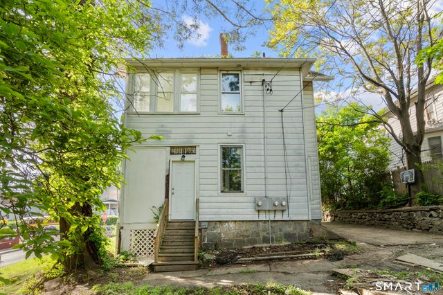 94 Walnut Street, Waterbury, CT 06704