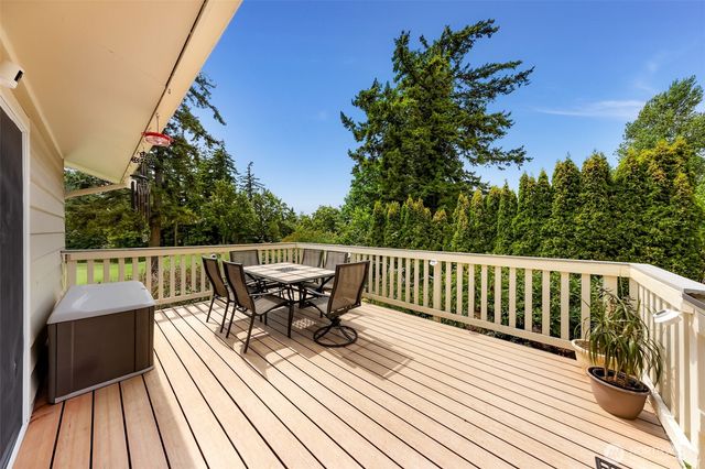 2721 Mcleod Road, Bellingham, WA 98225