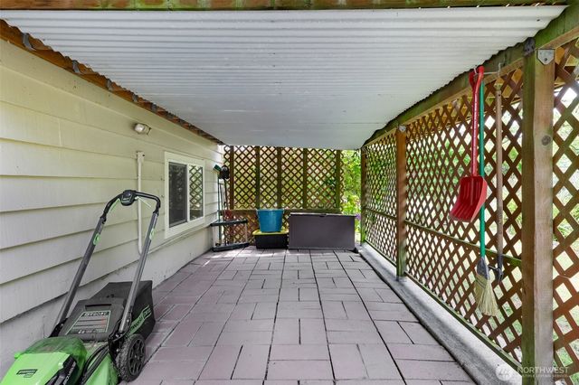 2721 Mcleod Road, Bellingham, WA 98225