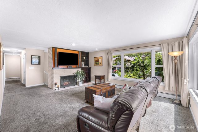 2721 Mcleod Road, Bellingham, WA 98225