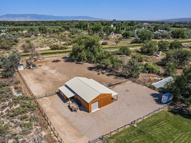 824 24 Road, Grand Junction, CO 81505