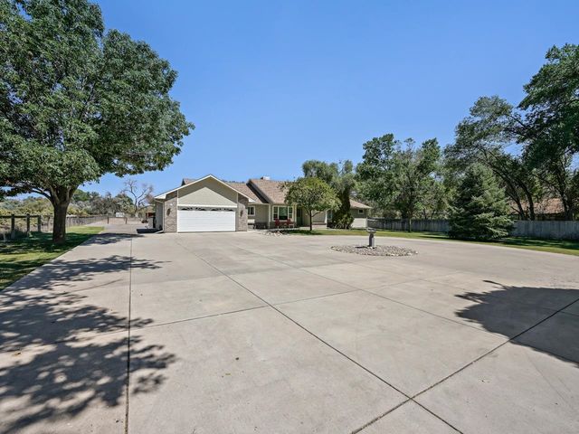 824 24 Road, Grand Junction, CO 81505