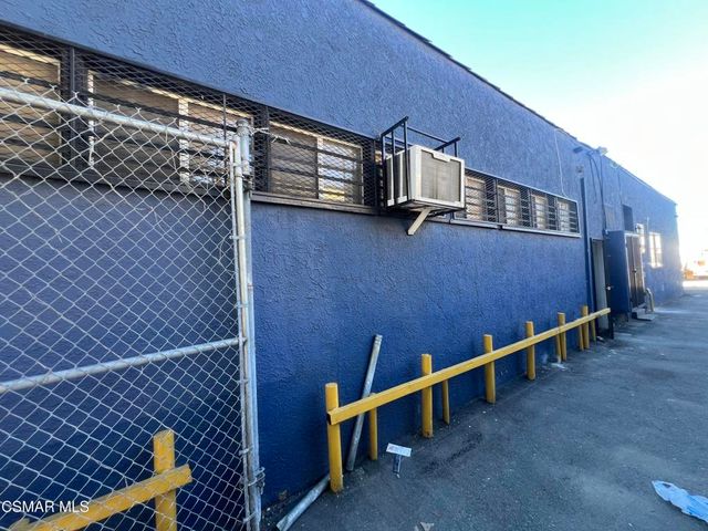 4071 Main Street, Los Angeles, CA 90037