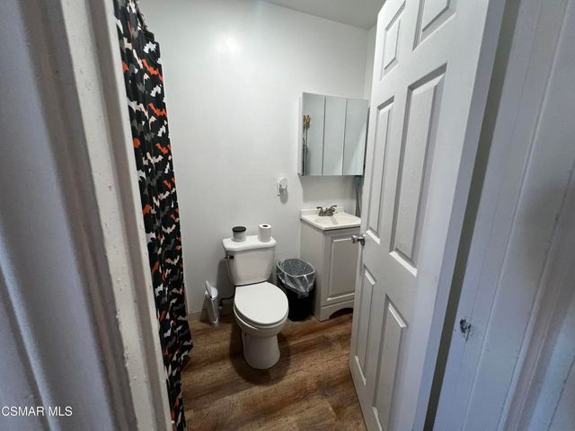 4071 Main Street, Los Angeles, CA 90037