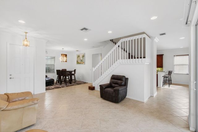 7533 Topiary Avenue, Boynton Beach, FL 33437