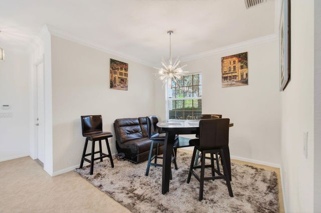 7533 Topiary Avenue, Boynton Beach, FL 33437